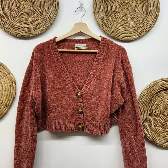 UO Urban Outfitters Pink Cozy Chenille Knit Cropped Cardigan Sweater Medium - Picture 4 of 6